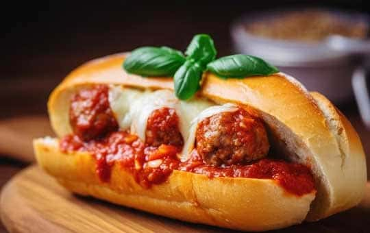 Meatballs Sandwich